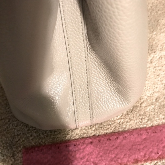 Blumarine tote - bag! Paid 2800$ it’s absolutely stunning super soft leather - Picture 7 of 15